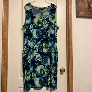 Sleeveless summer dress